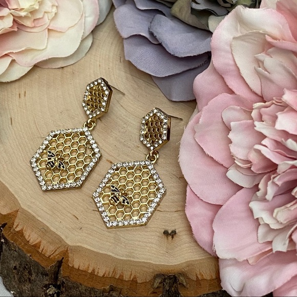 Gold Crystal Honeycomb Earrings with Bumblebee - Picture 9 of 16